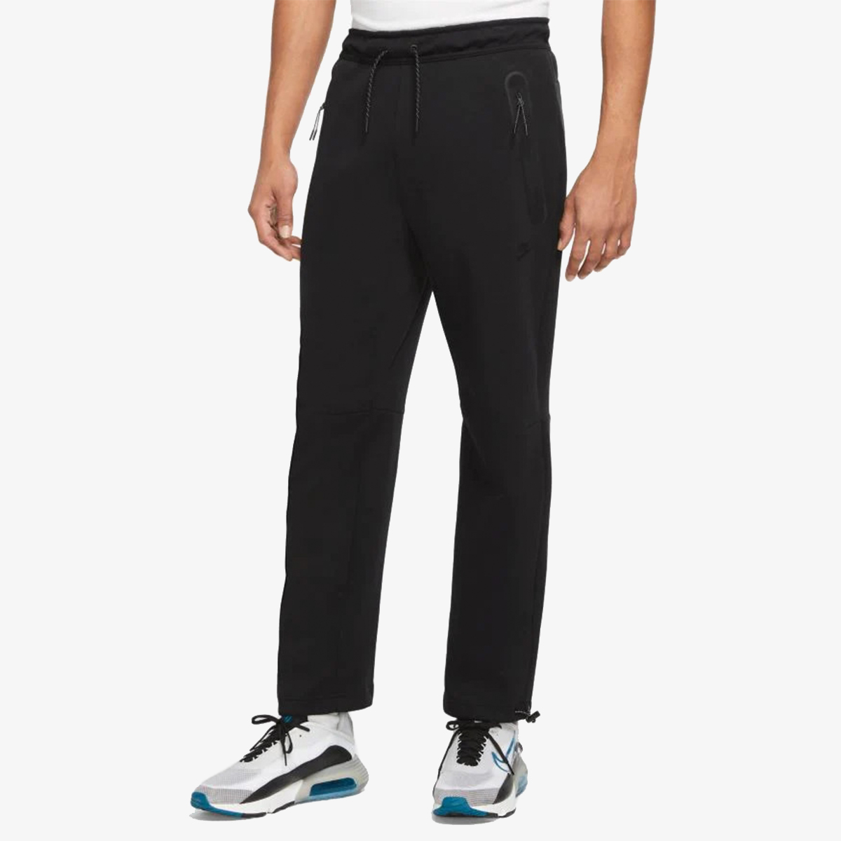Nike Sportswear Tech Fleece | Buzz Sneakers