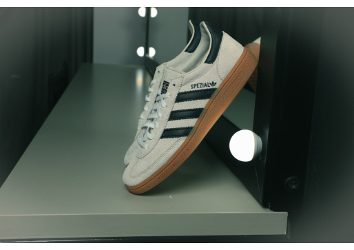 Nezáleží na tom, kam ma deň zavedie – vždy som pripravená — adidas Handball Spezial