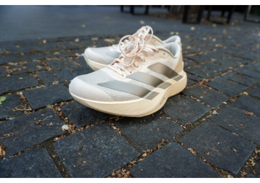 Urban Sprint Diaries: Felturbózott kilométerek az adizero Evo SL-ben