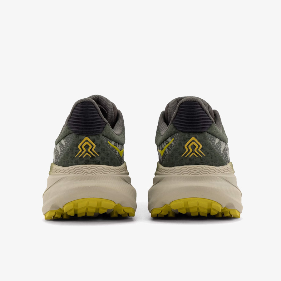Hoka Challenger ATR 7 