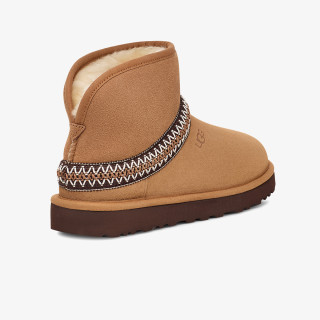 UGG Classic Short II 