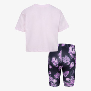 Nike NKG BOXY TEE & BIKE SHORT 