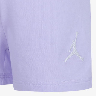 Nike Essential 