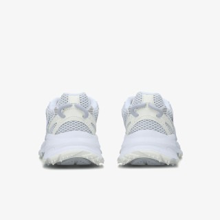 LACOSTE WOMEN'S L003 NEO SHOT SNEAKERS 