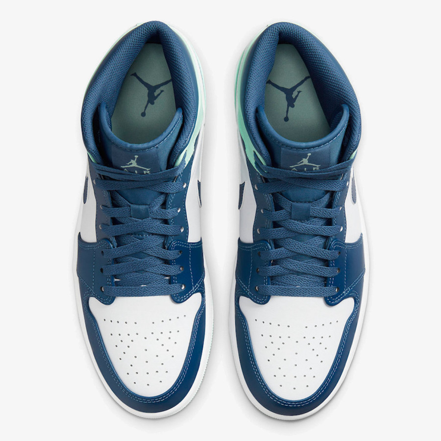 Nike Air Jordan 4 