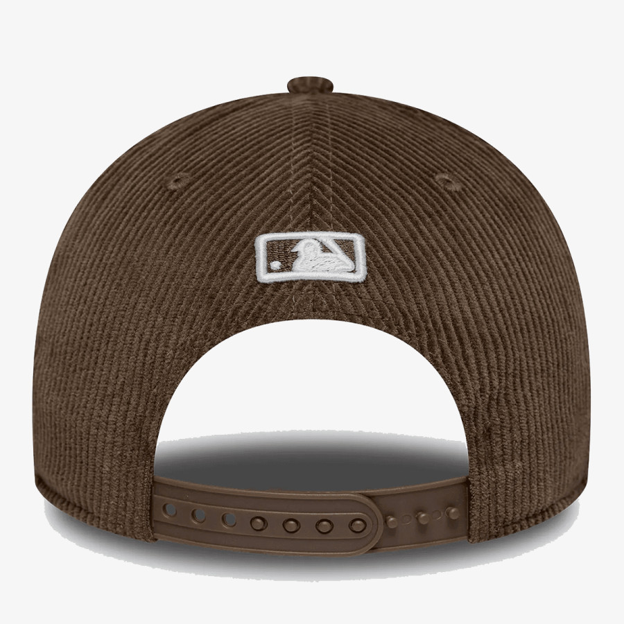 New Era CORD 9FORTY® MCROWN 
