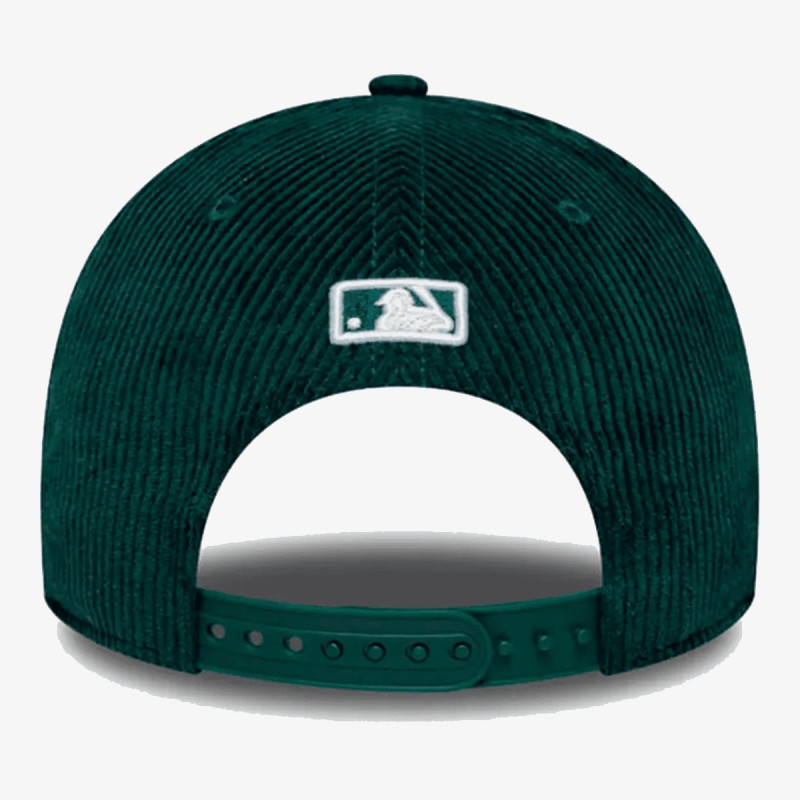New Era CORD 9FORTY® MCROWN 