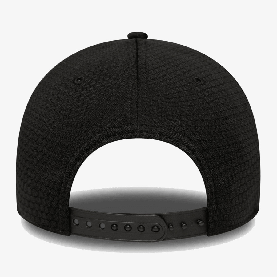 New Era FLAWLESS MESH 9FORTY® 