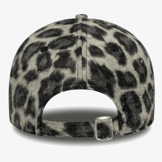 New Era FEMALE COSY ANIMAL 9FORTY® 