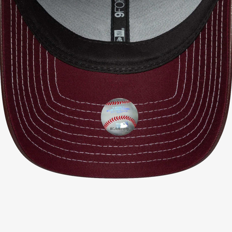 New Era FEMALE TOPSTITCH PU 9FORTY® 