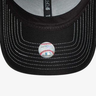 New Era FEMALE TOPSTITCH PU 9FORTY® 