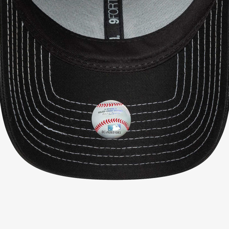 New Era FEMALE TOPSTITCH PU 9FORTY® 