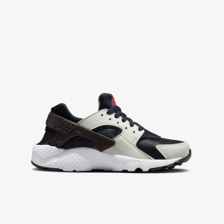 NIKE Huarache Run 