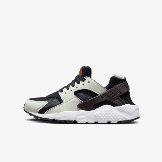 NIKE Huarache Run 