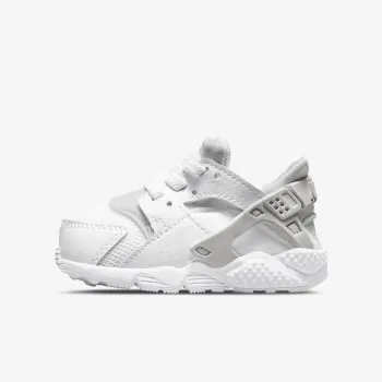 NIKE Huarache Run 