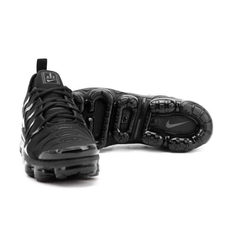 NIKE Air Vapor Max Plus 