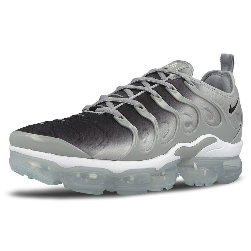 Nike AIR VAPORMAX PLUS 