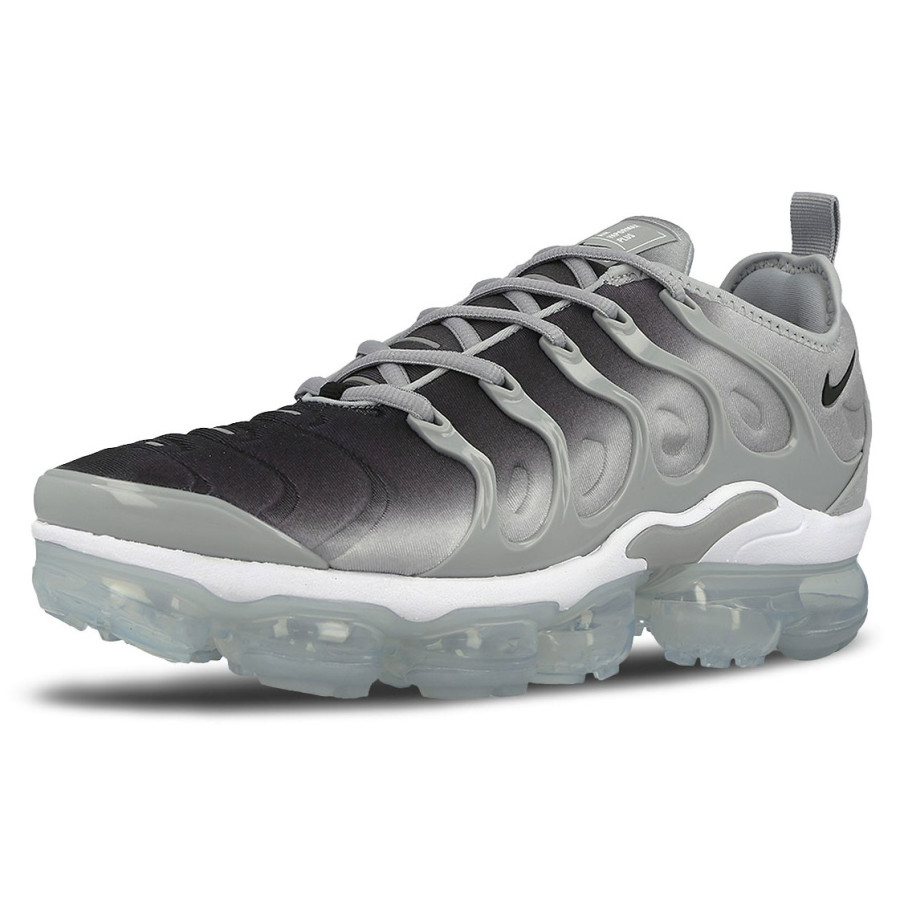 Nike AIR VAPORMAX PLUS 