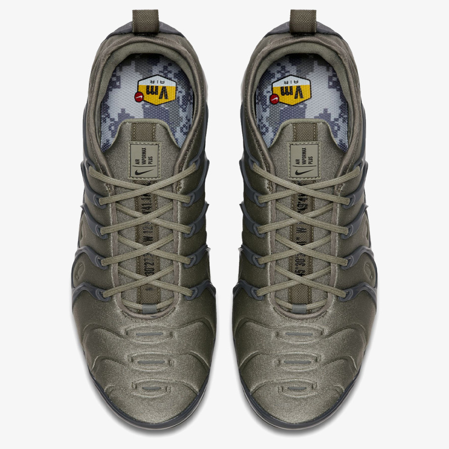 Nike AIR VAPORMAX PLUS WE 