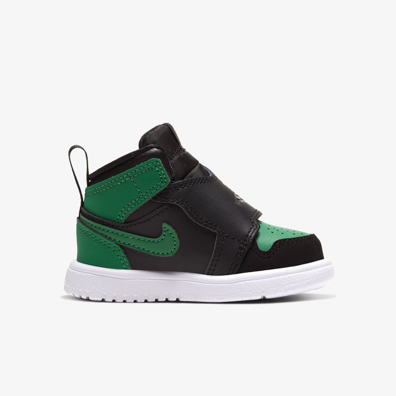 Nike SKY JORDAN 1 BT 