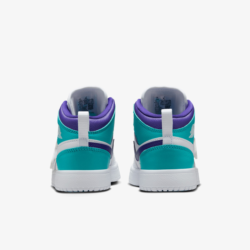 Nike SKY JORDAN 1 BP 