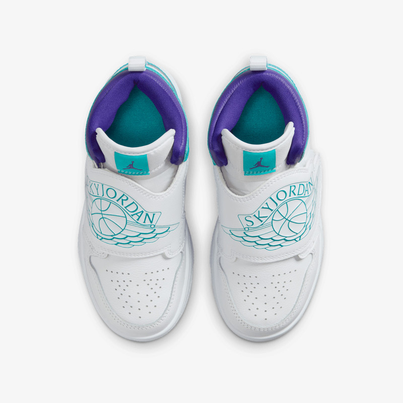 Nike SKY JORDAN 1 BP 