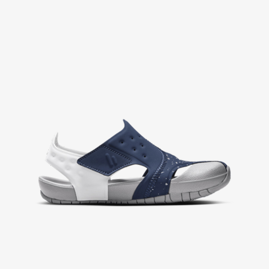Nike Jordan Flare 