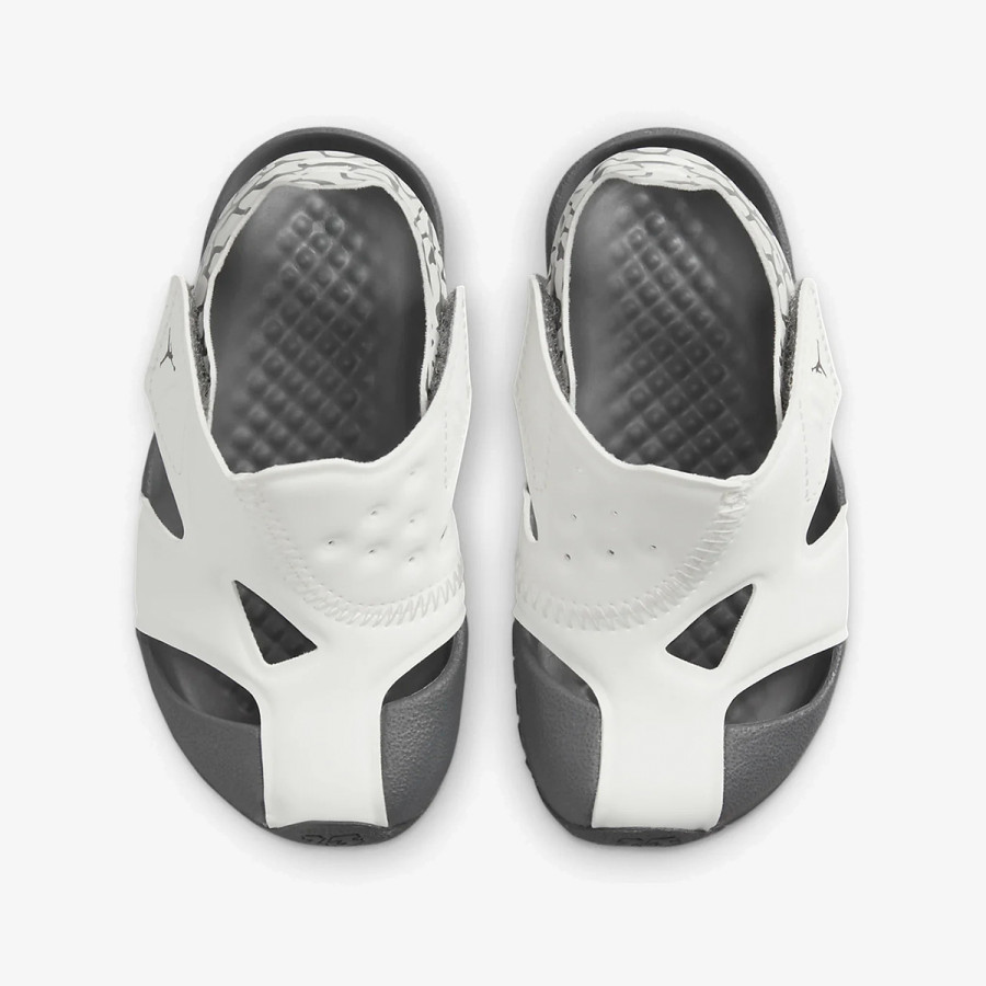 Nike JORDAN FLARE BT 