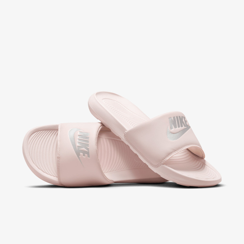 Nike Victori Tieto 