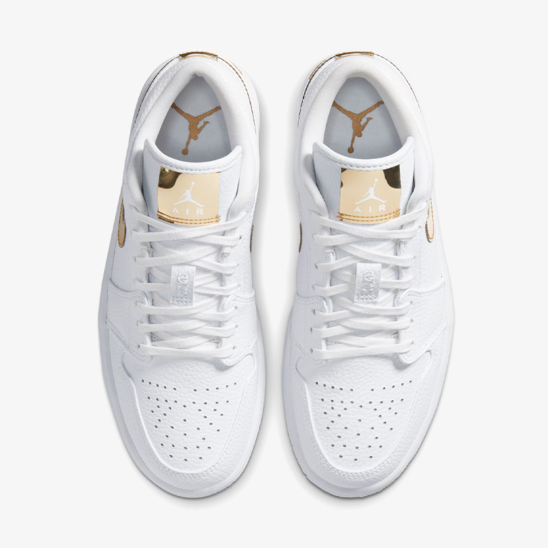 Nike Air Jordan 1 Low SE 