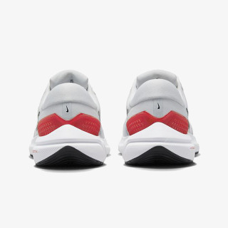 NIKE NIKE AIR ZOOM VOMERO 16 