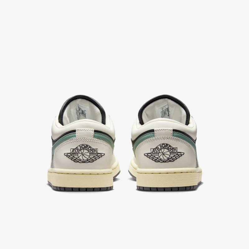 Nike Air Jordan 1 Low 