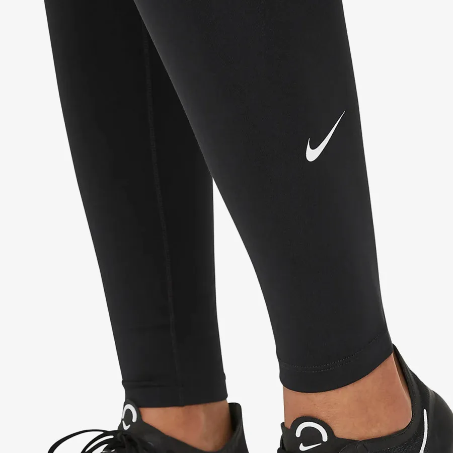 NIKE Dri-FIT One 