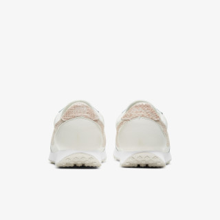 Nike WMNS NIKE DBREAK AX 