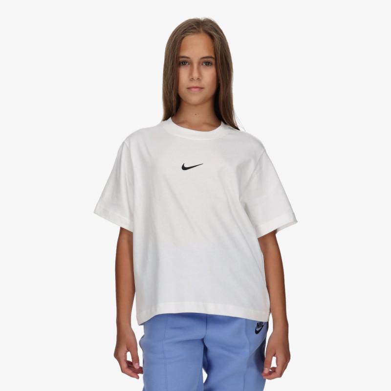 Nike Sportswear 
