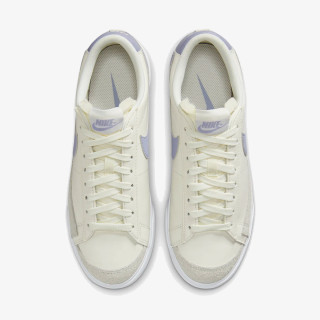 NIKE W BLAZER LOW PLATFORM 