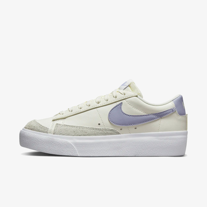 Nike W BLAZER LOW PLATFORM 