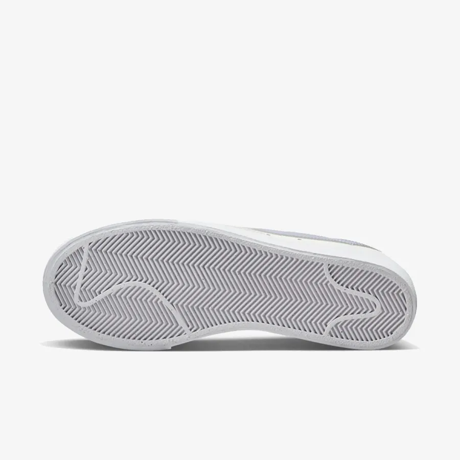NIKE W BLAZER LOW PLATFORM 