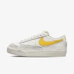 NIKE W BLAZER LOW PLATFORM 