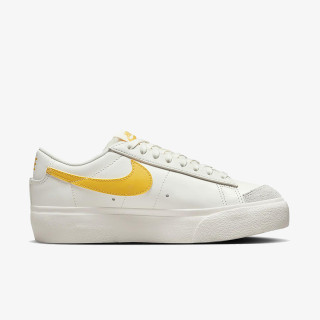 NIKE Blazer Low Platform 