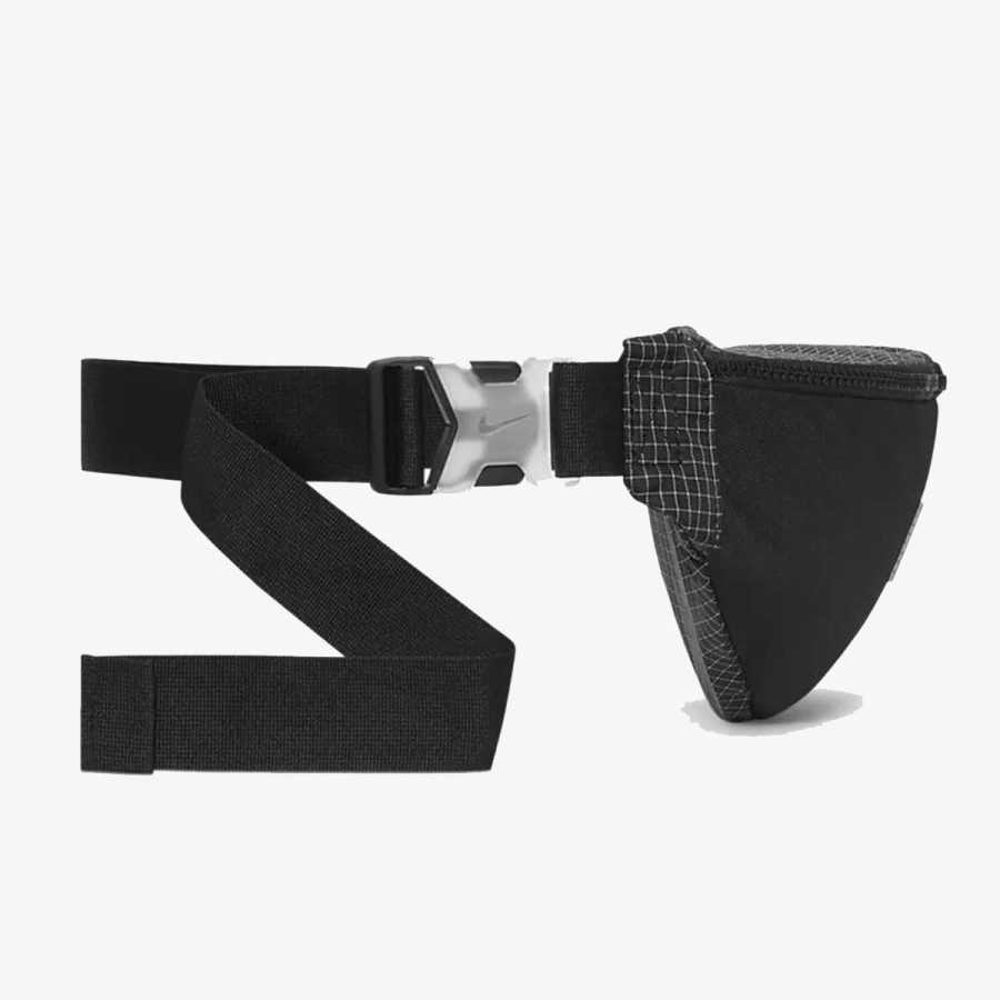 Nike Sportswear Heritage 