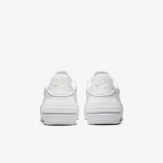 Nike LIFESTYLE SNEAKERS 