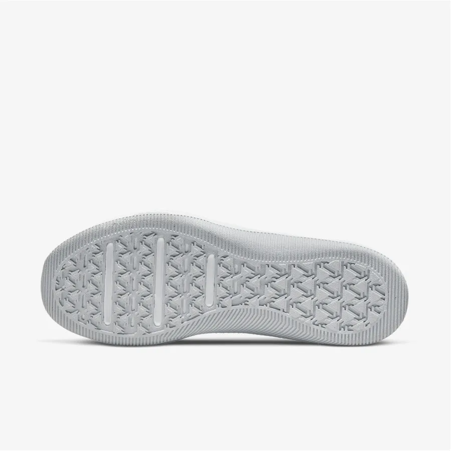NIKE W NIKE MC TRAINER 2 
