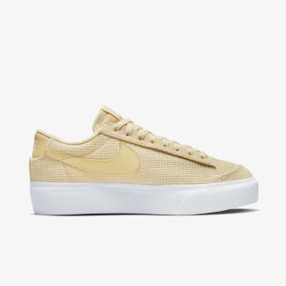 NIKE Blazer Low Platform 