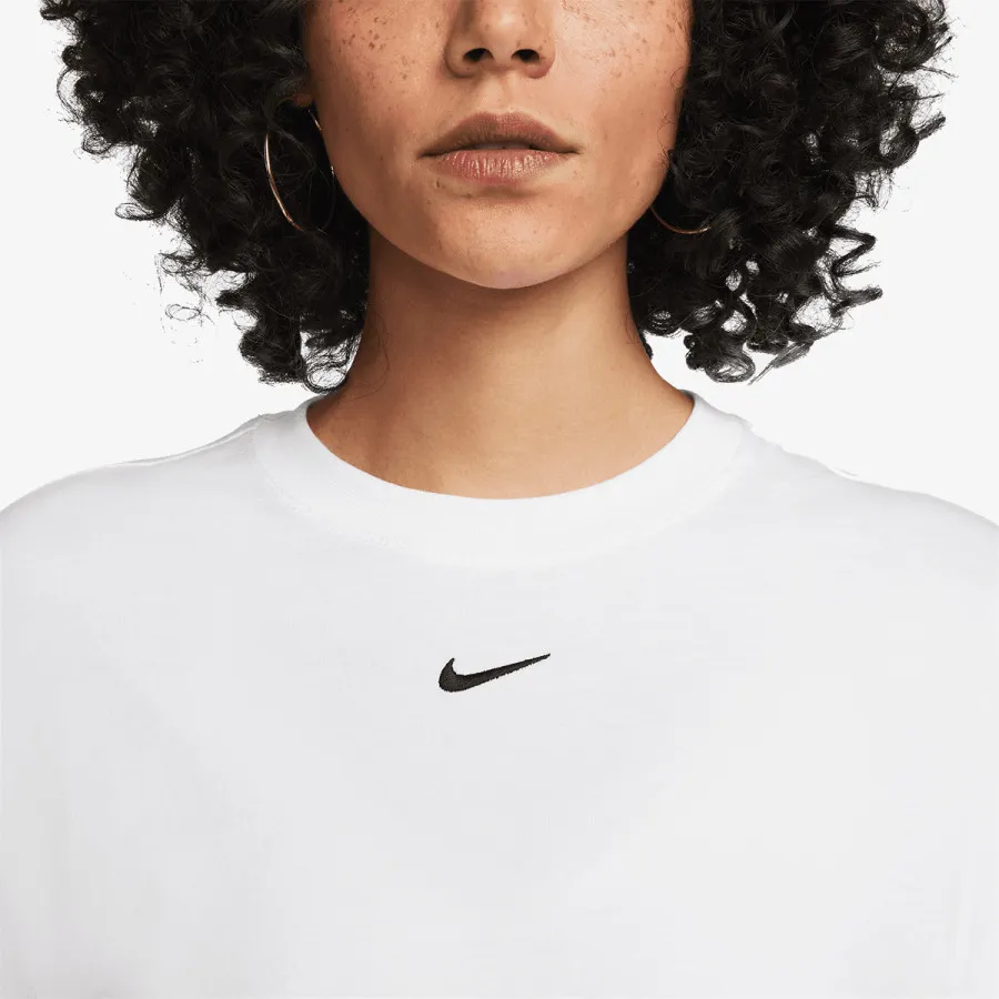 NIKE W NSW ESSNTL TEE BF LBR 
