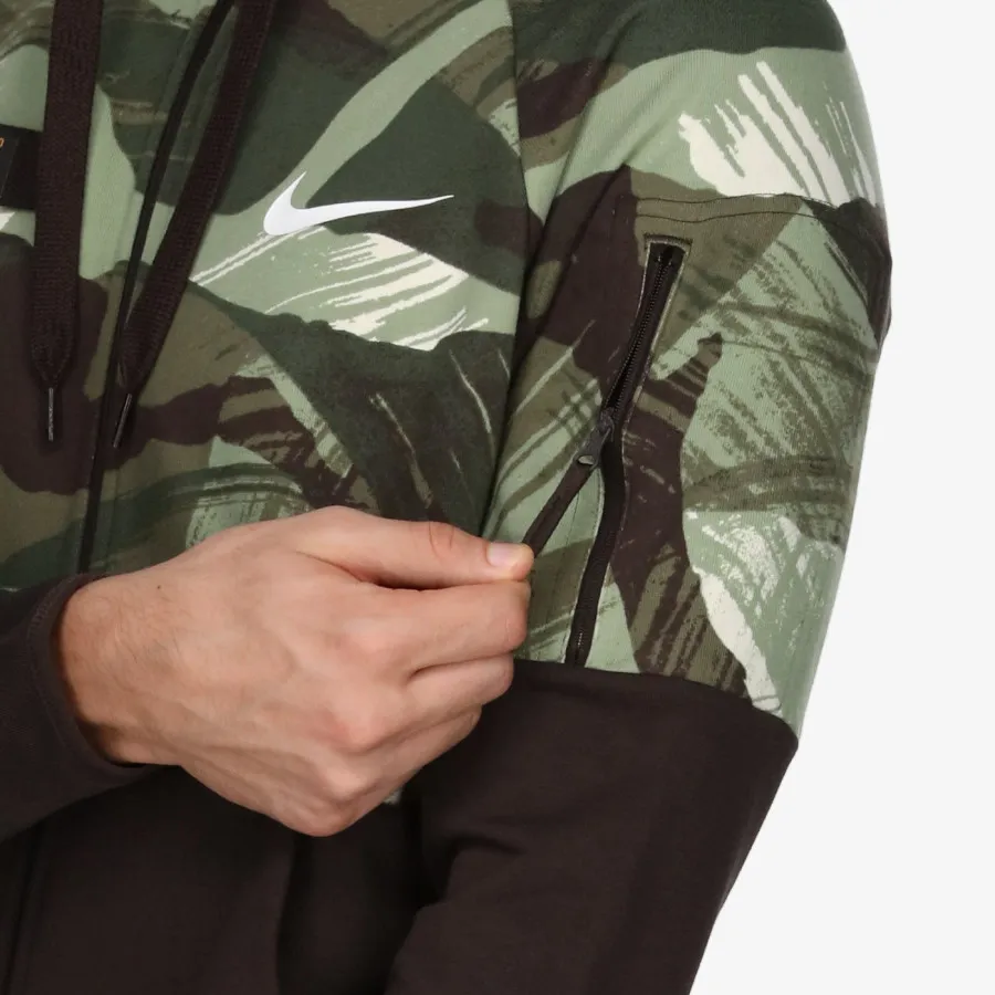 NIKE Dri-FIT Fleece 