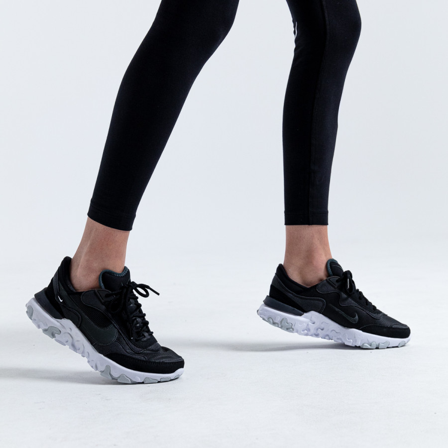 Nike NIKE React Revision 