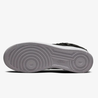 Nike AIR FORCE 1 LOW SP UC 