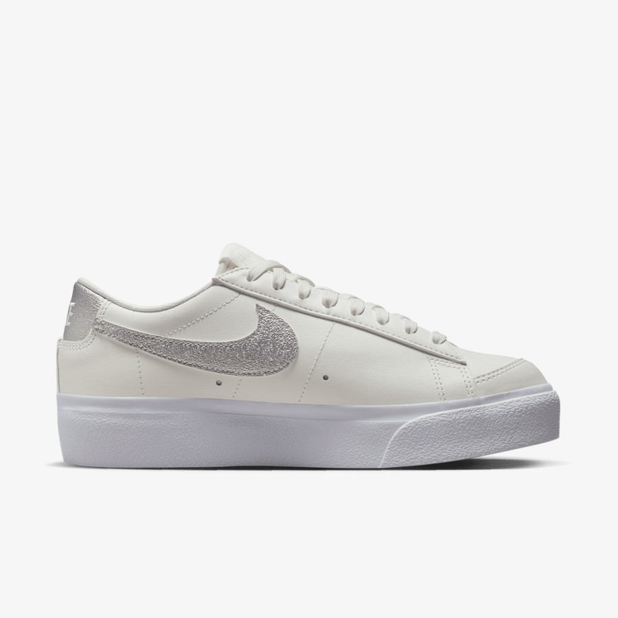 NIKE W BLAZER LOW PLATFORM ESS 