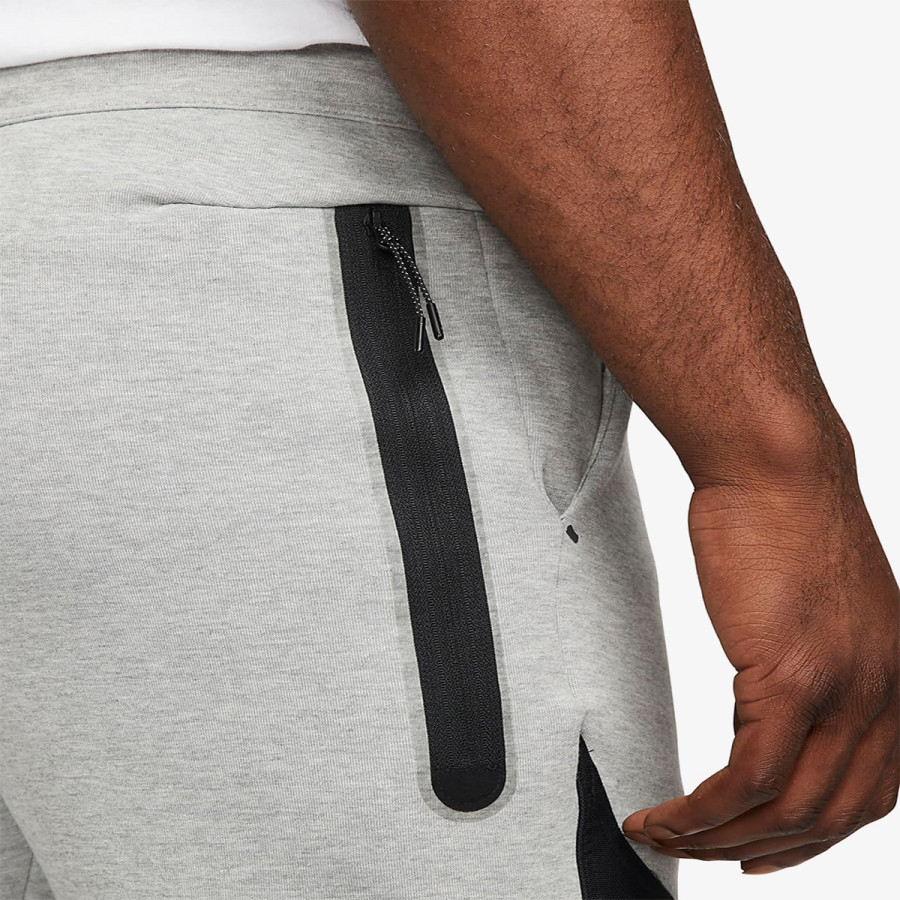 NIKE Sportswear Tech Fleece CORDURA® 